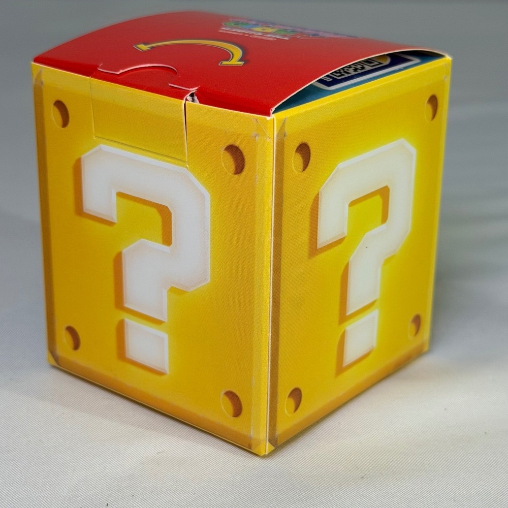 Super Mario Bros Movie Luma Star Toy McDonald's 2023 Question Block‎ Happy Meal